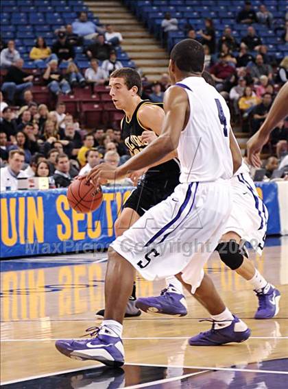 Thumbnail 1 in Del Oro vs. Sacramento (CIF SJS D3 Final) photogallery.