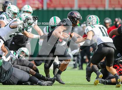 Thumbnail 3 in Southlake Carroll vs. Trinity (UIL 6A Division 1 Quarterfinals) photogallery.