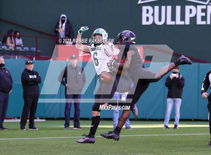 Thumbnail 3 in Southlake Carroll vs. Trinity (UIL 6A Division 1 Quarterfinals) photogallery.