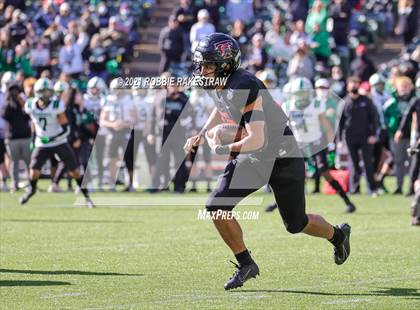 Thumbnail 2 in Southlake Carroll vs. Trinity (UIL 6A Division 1 Quarterfinals) photogallery.