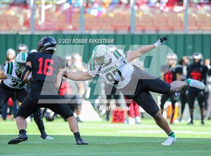 Thumbnail 1 in Southlake Carroll vs. Trinity (UIL 6A Division 1 Quarterfinals) photogallery.