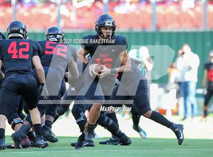 Thumbnail 2 in Southlake Carroll vs. Trinity (UIL 6A Division 1 Quarterfinals) photogallery.