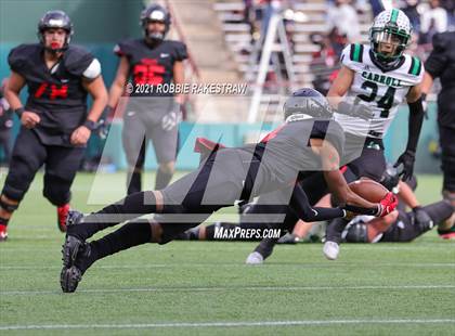 Thumbnail 2 in Southlake Carroll vs. Trinity (UIL 6A Division 1 Quarterfinals) photogallery.
