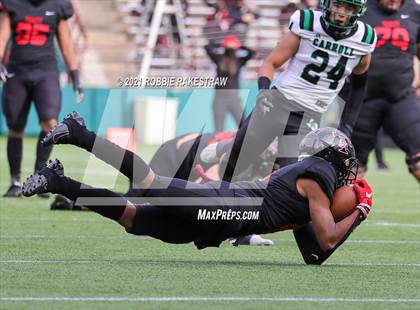 Thumbnail 1 in Southlake Carroll vs. Trinity (UIL 6A Division 1 Quarterfinals) photogallery.