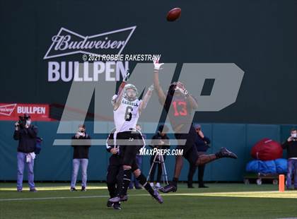 Thumbnail 2 in Southlake Carroll vs. Trinity (UIL 6A Division 1 Quarterfinals) photogallery.