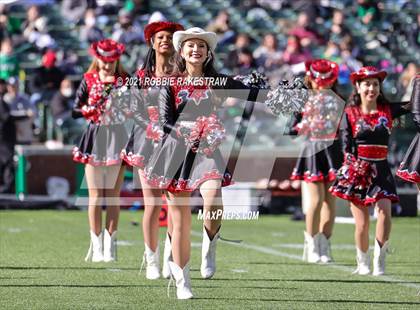 Thumbnail 3 in Southlake Carroll vs. Trinity (UIL 6A Division 1 Quarterfinals) photogallery.
