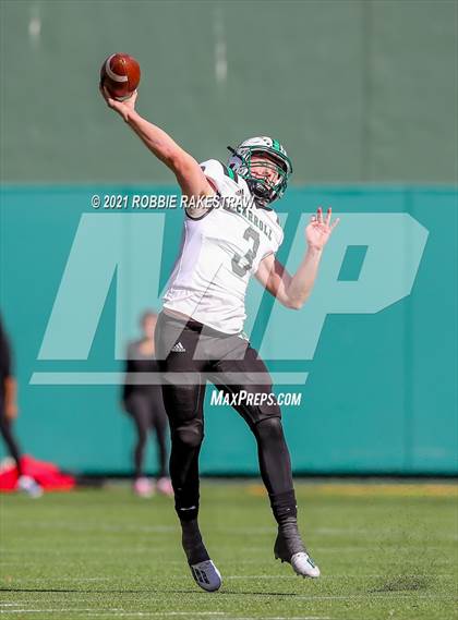 Thumbnail 2 in Southlake Carroll vs. Trinity (UIL 6A Division 1 Quarterfinals) photogallery.
