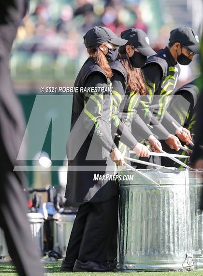 Thumbnail 1 in Southlake Carroll vs. Trinity (UIL 6A Division 1 Quarterfinals) photogallery.