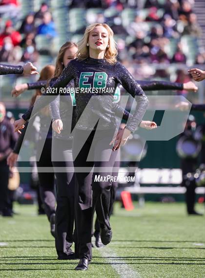 Thumbnail 2 in Southlake Carroll vs. Trinity (UIL 6A Division 1 Quarterfinals) photogallery.