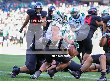 Thumbnail 1 in Southlake Carroll vs. Trinity (UIL 6A Division 1 Quarterfinals) photogallery.