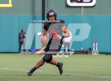Thumbnail 3 in Southlake Carroll vs. Trinity (UIL 6A Division 1 Quarterfinals) photogallery.