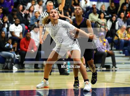 Thumbnail 2 in Sierra Canyon vs. Lynwood (CIF SS Open Playoffs) photogallery.