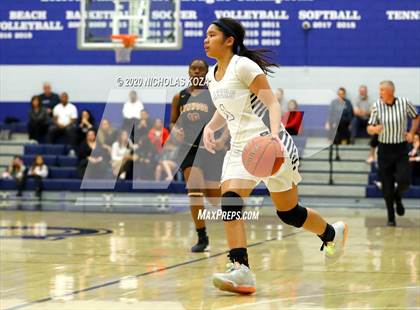 Thumbnail 2 in Sierra Canyon vs. Lynwood (CIF SS Open Playoffs) photogallery.