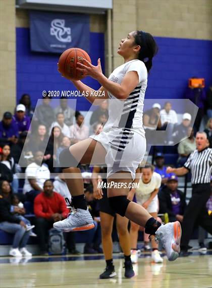 Thumbnail 2 in Sierra Canyon vs. Lynwood (CIF SS Open Playoffs) photogallery.