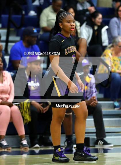 Thumbnail 2 in Sierra Canyon vs. Lynwood (CIF SS Open Playoffs) photogallery.