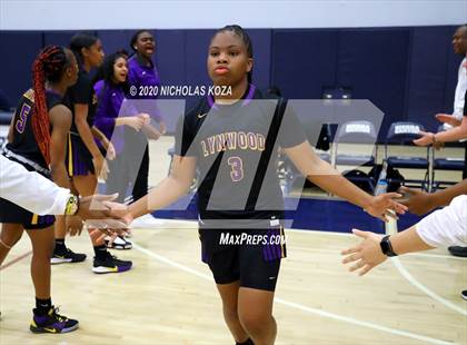 Thumbnail 3 in Sierra Canyon vs. Lynwood (CIF SS Open Playoffs) photogallery.