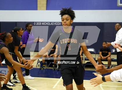 Thumbnail 1 in Sierra Canyon vs. Lynwood (CIF SS Open Playoffs) photogallery.
