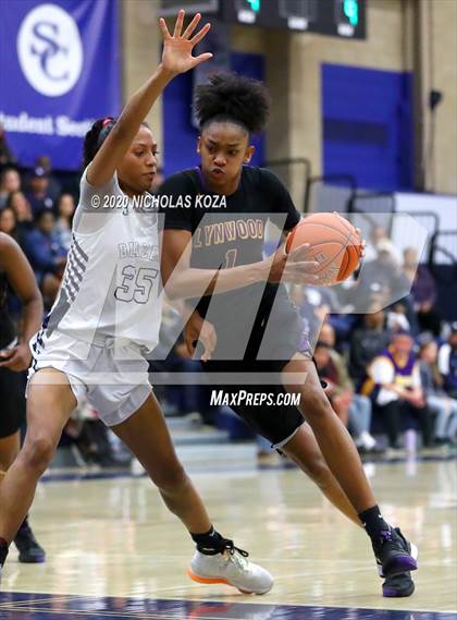 Thumbnail 3 in Sierra Canyon vs. Lynwood (CIF SS Open Playoffs) photogallery.