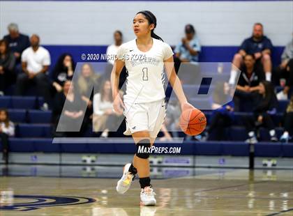 Thumbnail 1 in Sierra Canyon vs. Lynwood (CIF SS Open Playoffs) photogallery.