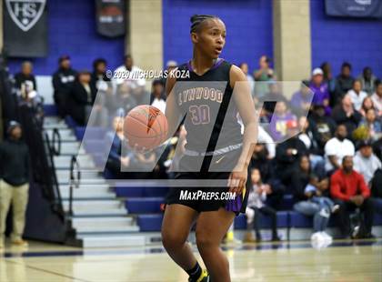Thumbnail 3 in Sierra Canyon vs. Lynwood (CIF SS Open Playoffs) photogallery.