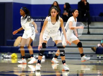 Thumbnail 1 in Sierra Canyon vs. Lynwood (CIF SS Open Playoffs) photogallery.