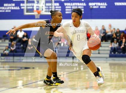Thumbnail 2 in Sierra Canyon vs. Lynwood (CIF SS Open Playoffs) photogallery.