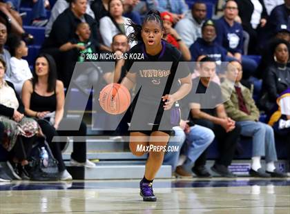 Thumbnail 3 in Sierra Canyon vs. Lynwood (CIF SS Open Playoffs) photogallery.