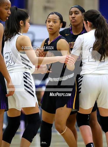 Thumbnail 1 in Sierra Canyon vs. Lynwood (CIF SS Open Playoffs) photogallery.