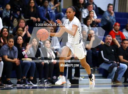 Thumbnail 3 in Sierra Canyon vs. Lynwood (CIF SS Open Playoffs) photogallery.