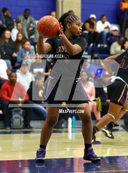 Thumbnail 2 in Sierra Canyon vs. Lynwood (CIF SS Open Playoffs) photogallery.