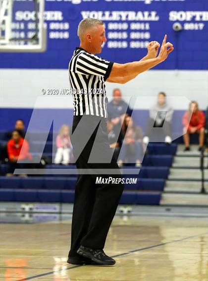Thumbnail 2 in Sierra Canyon vs. Lynwood (CIF SS Open Playoffs) photogallery.