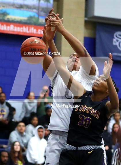Thumbnail 3 in Sierra Canyon vs. Lynwood (CIF SS Open Playoffs) photogallery.
