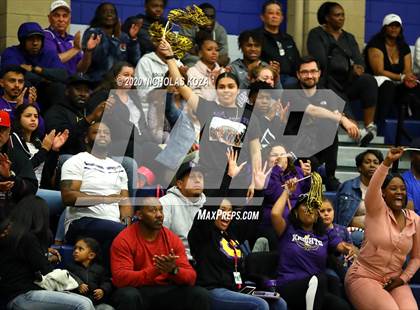 Thumbnail 3 in Sierra Canyon vs. Lynwood (CIF SS Open Playoffs) photogallery.