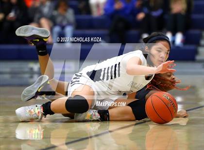 Thumbnail 1 in Sierra Canyon vs. Lynwood (CIF SS Open Playoffs) photogallery.
