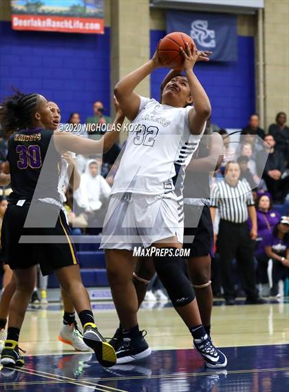 Thumbnail 1 in Sierra Canyon vs. Lynwood (CIF SS Open Playoffs) photogallery.