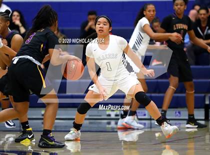 Thumbnail 1 in Sierra Canyon vs. Lynwood (CIF SS Open Playoffs) photogallery.