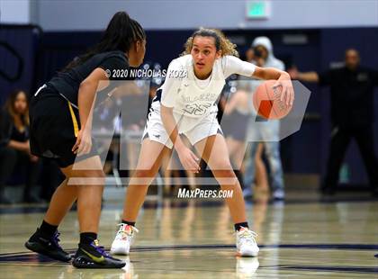 Thumbnail 1 in Sierra Canyon vs. Lynwood (CIF SS Open Playoffs) photogallery.