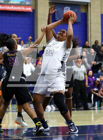 Thumbnail 3 in Sierra Canyon vs. Lynwood (CIF SS Open Playoffs) photogallery.
