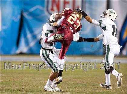 Thumbnail 2 in Mission Hills vs Oceanside (CIF SDS D2 Final) photogallery.