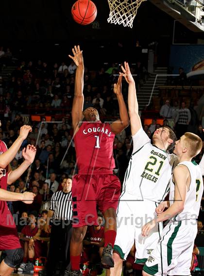 Thumbnail 2 in Mountain Vista vs. Cherokee Trail (CHSAA 5A Great 8) photogallery.