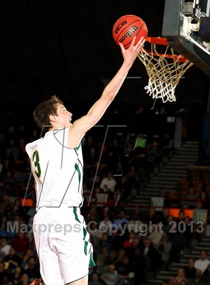 Thumbnail 2 in Mountain Vista vs. Cherokee Trail (CHSAA 5A Great 8) photogallery.