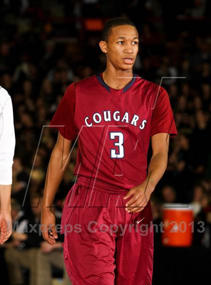Thumbnail 2 in Mountain Vista vs. Cherokee Trail (CHSAA 5A Great 8) photogallery.
