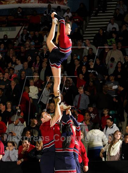 Thumbnail 3 in Mountain Vista vs. Cherokee Trail (CHSAA 5A Great 8) photogallery.