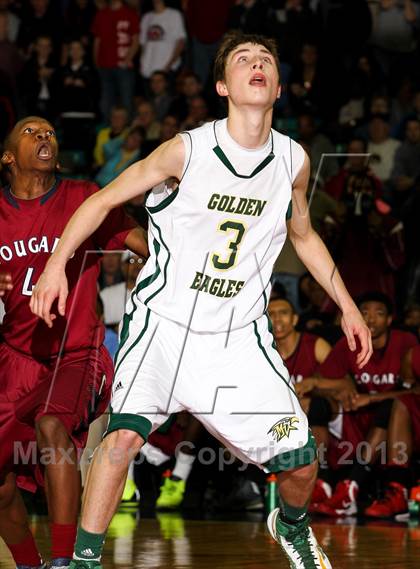 Thumbnail 2 in Mountain Vista vs. Cherokee Trail (CHSAA 5A Great 8) photogallery.