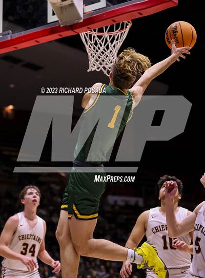 Thumbnail 2 in Kingsburg vs. Sierra (CIF CS DIII Championship) photogallery.