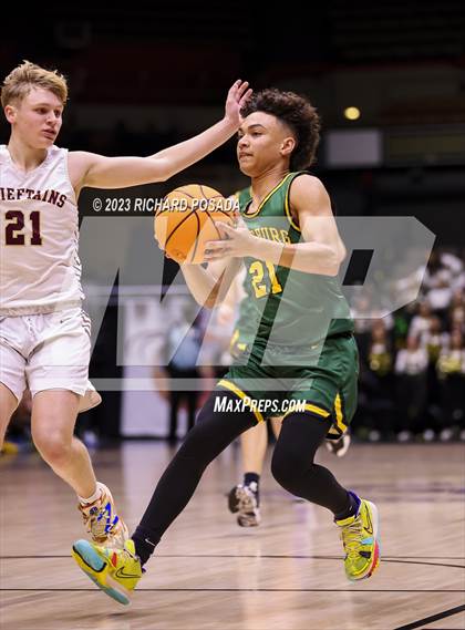 Thumbnail 3 in Kingsburg vs. Sierra (CIF CS DIII Championship) photogallery.