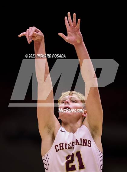 Thumbnail 2 in Kingsburg vs. Sierra (CIF CS DIII Championship) photogallery.