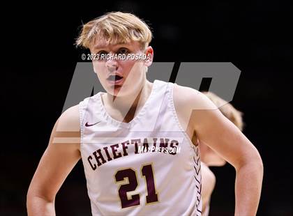 Thumbnail 3 in Kingsburg vs. Sierra (CIF CS DIII Championship) photogallery.