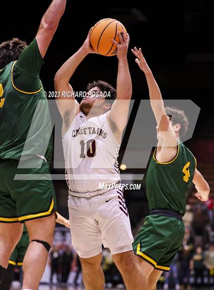 Thumbnail 3 in Kingsburg vs. Sierra (CIF CS DIII Championship) photogallery.