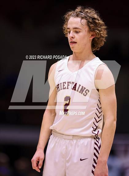 Thumbnail 3 in Kingsburg vs. Sierra (CIF CS DIII Championship) photogallery.